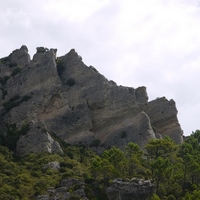 Photo de France - Le Cirque de Mourèze et le Lac du Salagou